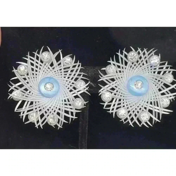 Vintage Clip Earrings Plastic Blue Peacock Spikey Atomic Retro 1950 Rhinestone - Picture 1 of 9